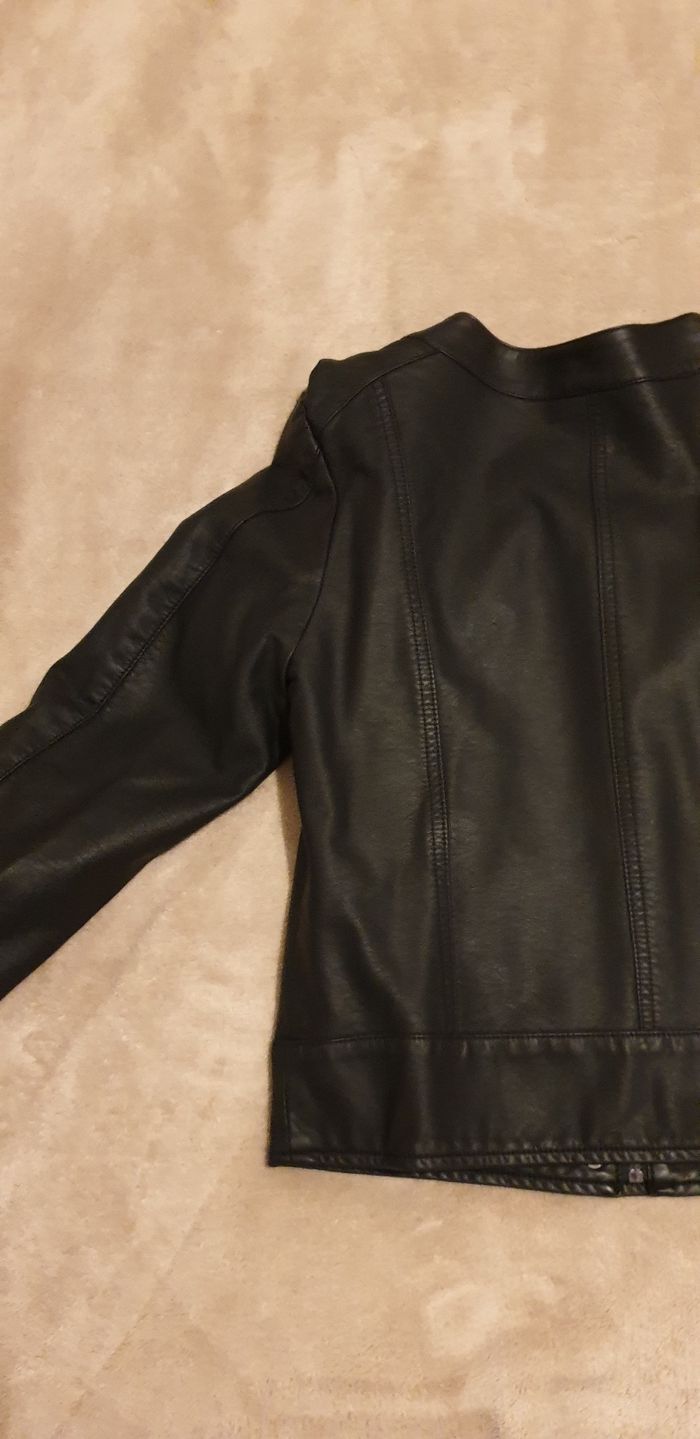 Veste courte noire - photo numéro 3