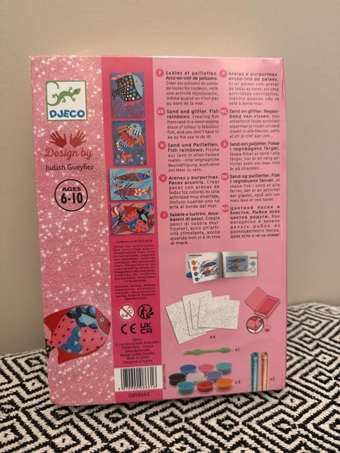 Djeco - Coffret Sables et paillettes, arc en ciel de poissons - 6 ans et + - photo numéro 2