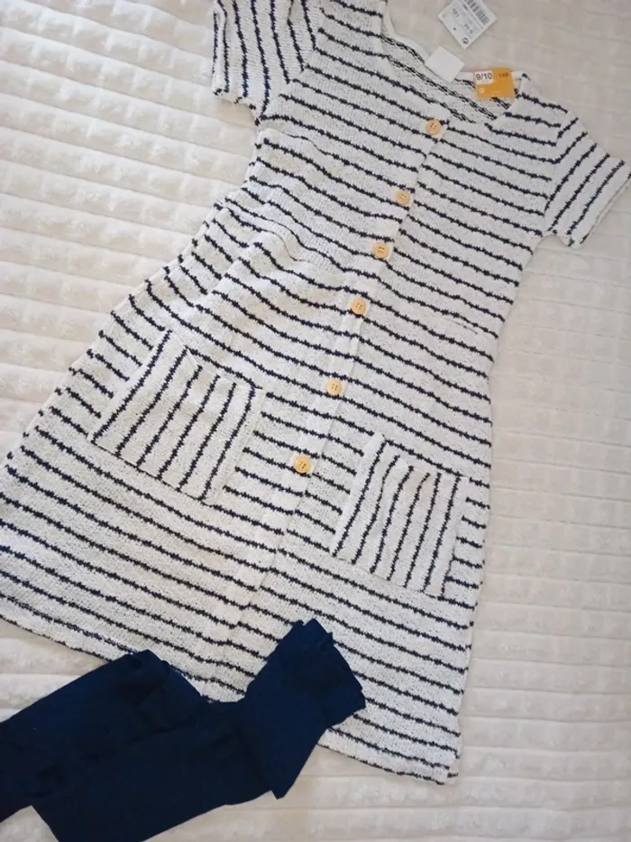 Robe en maille fille neuf 9/10ans Lefties 🤍🌼 - photo numéro 3