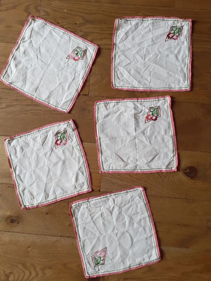 Lot de 5 serviettes de table brodées - photo numéro 8