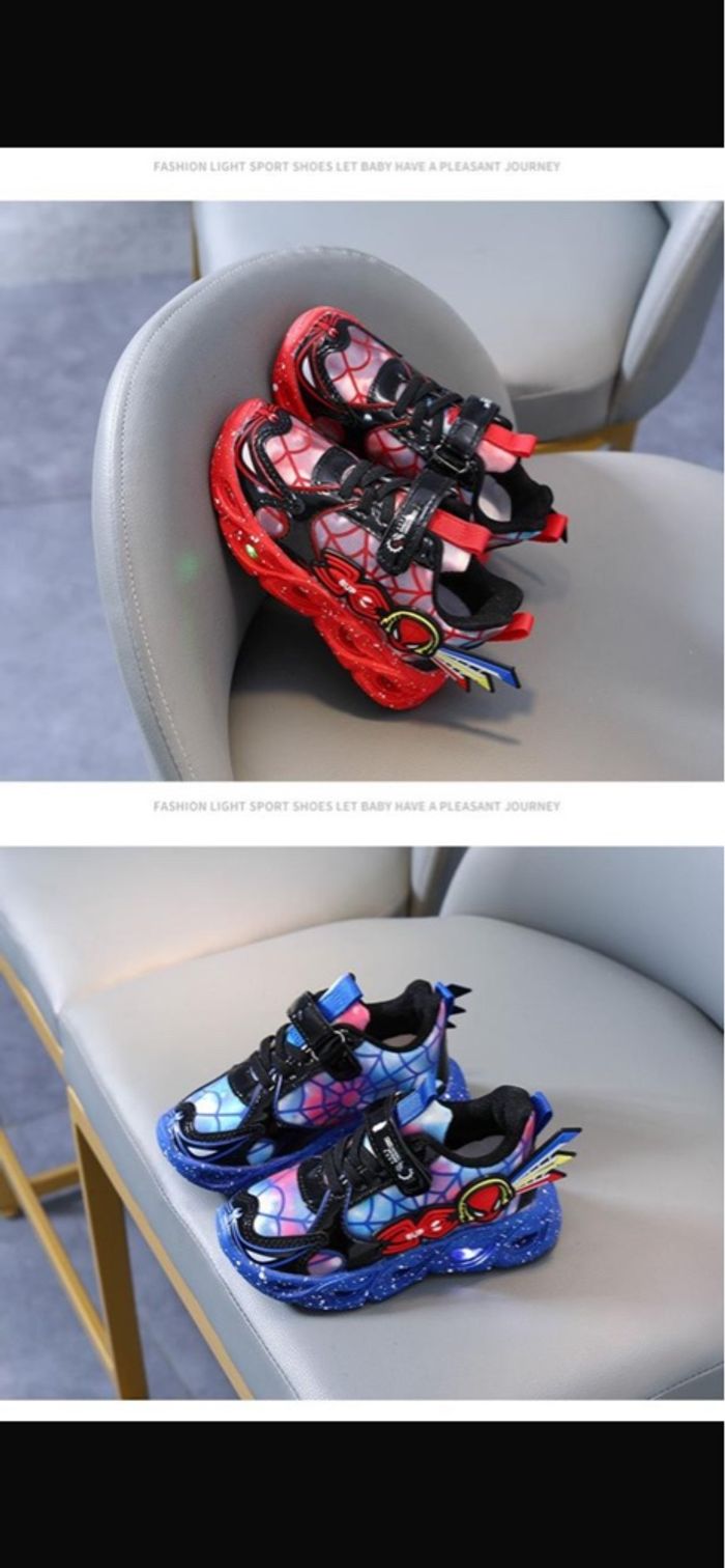 Shoes Spider-Man with light - photo numéro 3