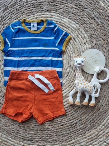 Ensemble petit bateau