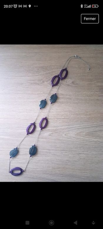 Collier fantaisie sautoir violet et gris foncé