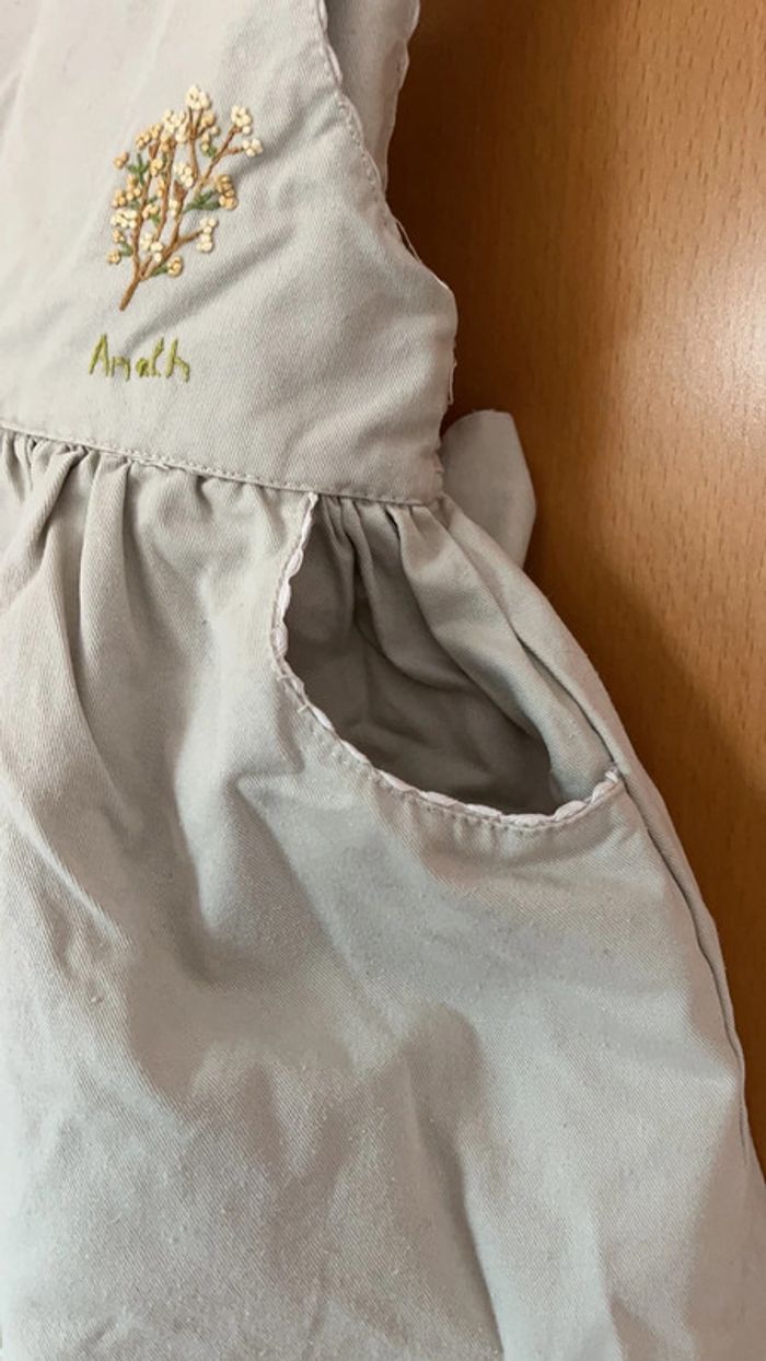 Très jolie robe évasée « thym, romarin, aneth » en taille 2 ans - photo numéro 7