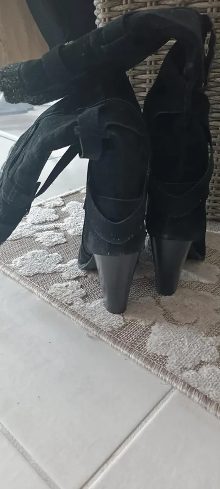Bottes montantes talon - photo numéro 4