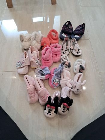 Lot pantoufle chausson