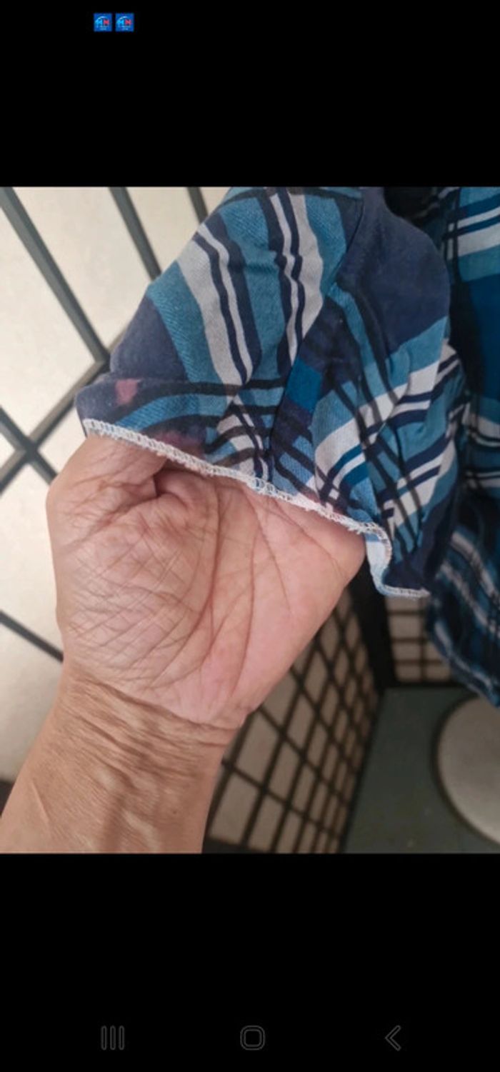 Haut a donner avec tout achat - photo numéro 3