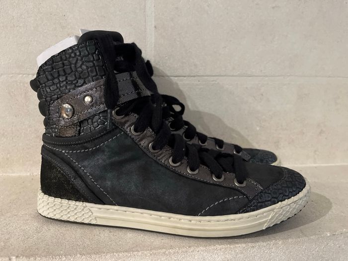 Baskets en cuir Philippe Morvan