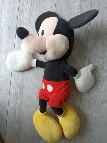 Peluche Mickey