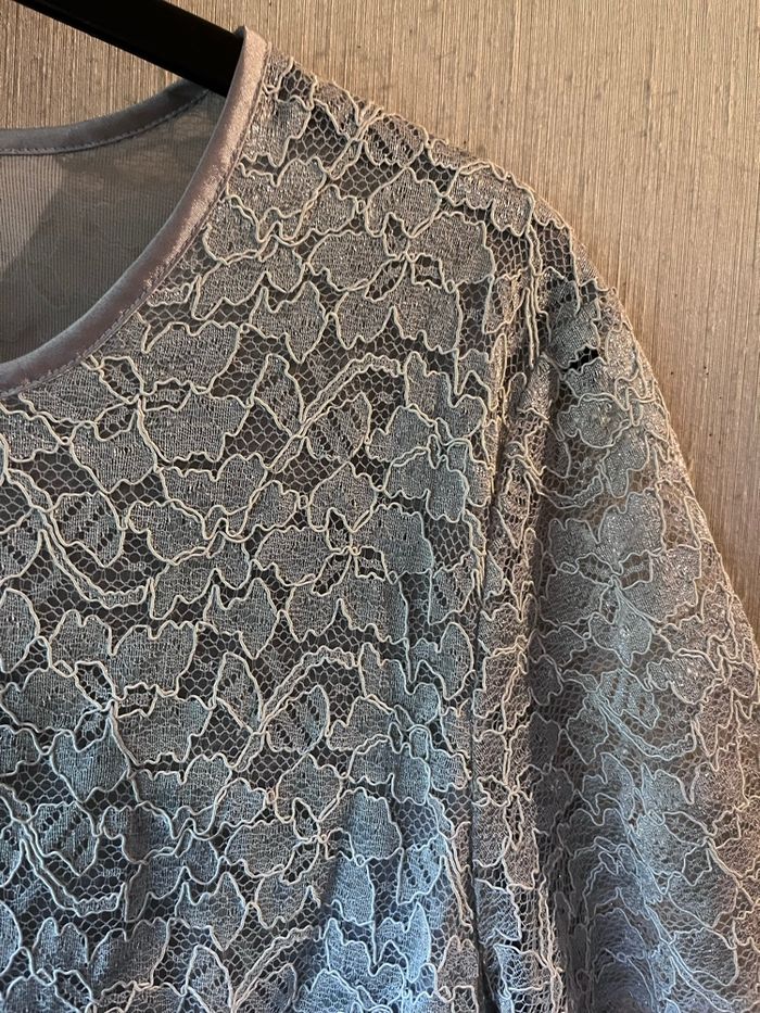Tee-shirt dentelle taille 40/42 - photo numéro 9
