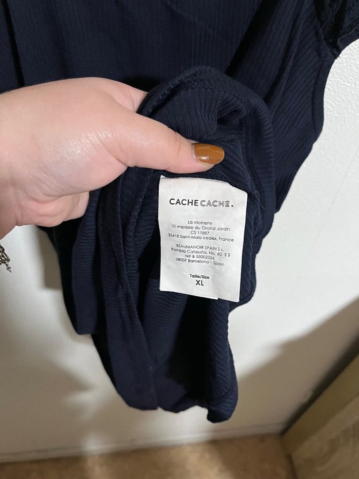 Très beau haut débardeur bien habiller  à bretelles pour femme - photo numéro 2