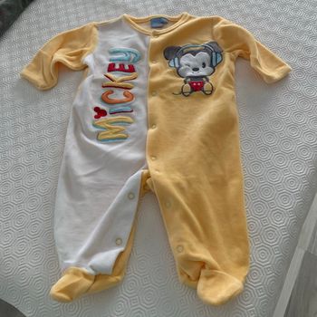 Pyjama bébé
