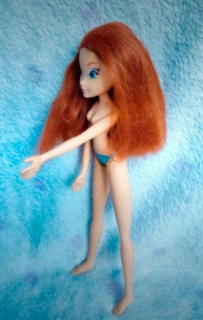 🧚 Poupée Rainbow Winx club 2009 vintage🧚 - photo numéro 4