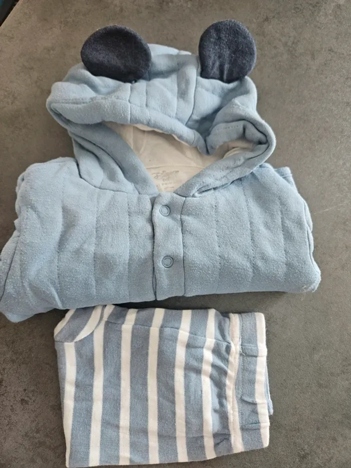 LOT DE 59 VETEMENTS BEBE GARCON 6 MOIS - photo numéro 10
