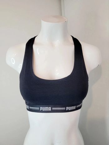 Jolie brassière sport Puma taille L (38-40)