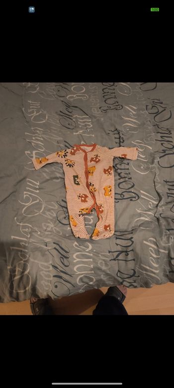 Pijama 3 mois neuf