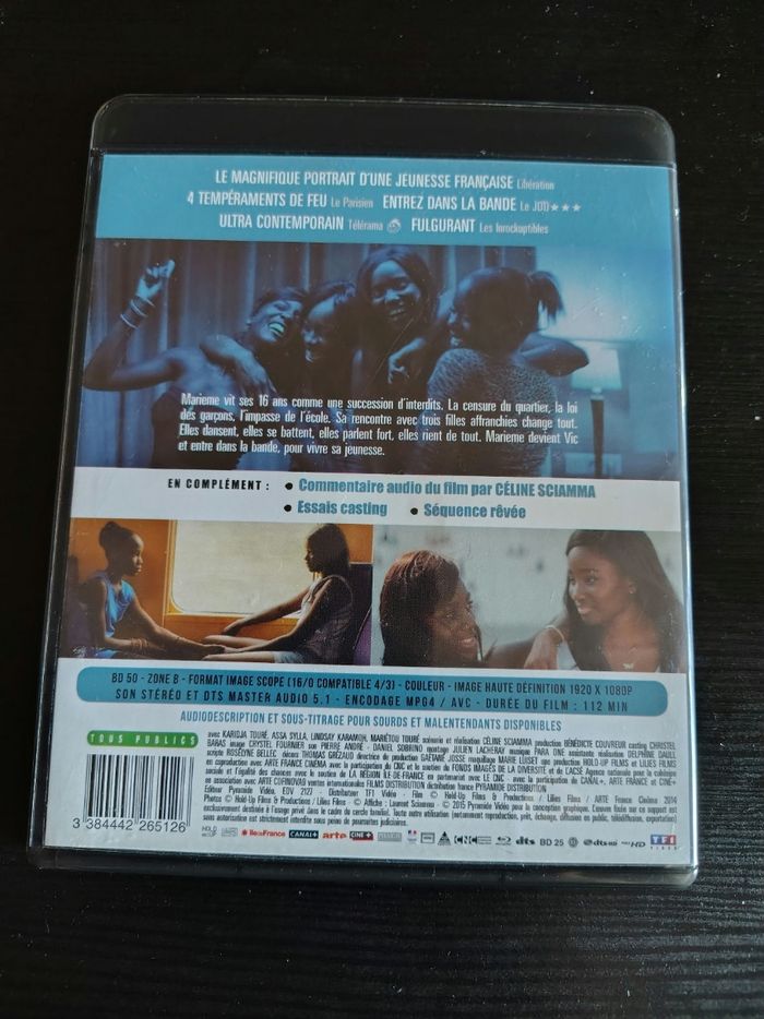 Blu Ray Bande de Filles (Karidja Touré, Assa Sylla, Céline Sciamma) - photo numéro 2