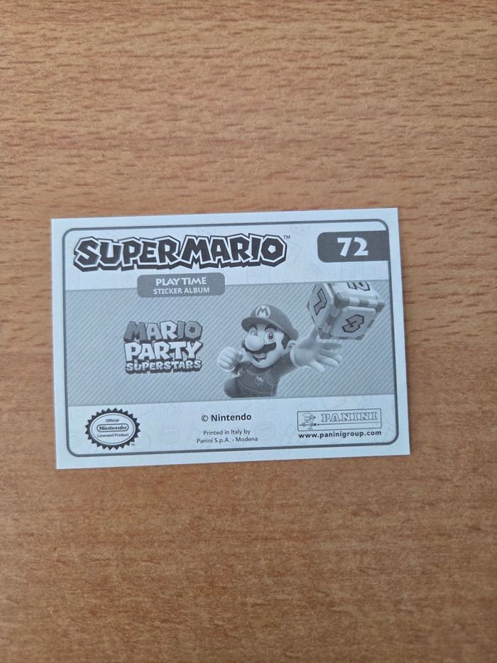Carte Panini officielle de la collection Super Mario - photo numéro 2