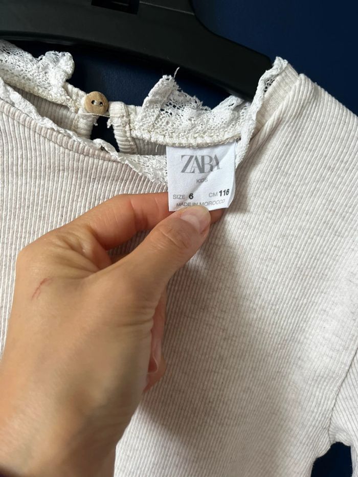 T-shirt manches longues Zara 6 ans - photo numéro 2