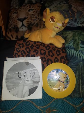 Magnifique peluche lumineuse veilleuse 30cm disney roi lion simba + mini pendule horloge