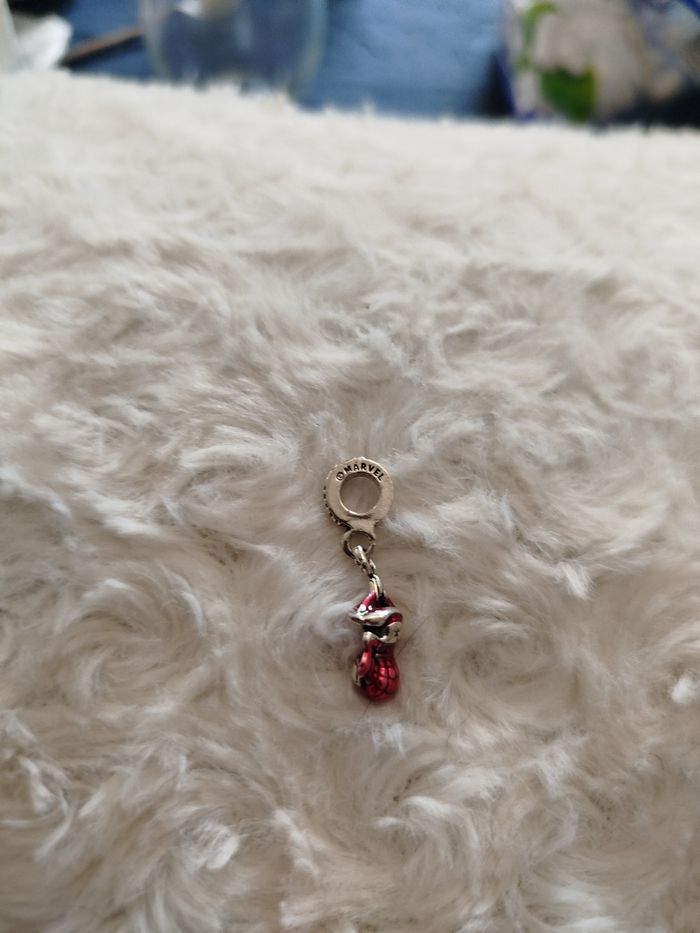 Charm Pandora Disney spiderman - photo numéro 3