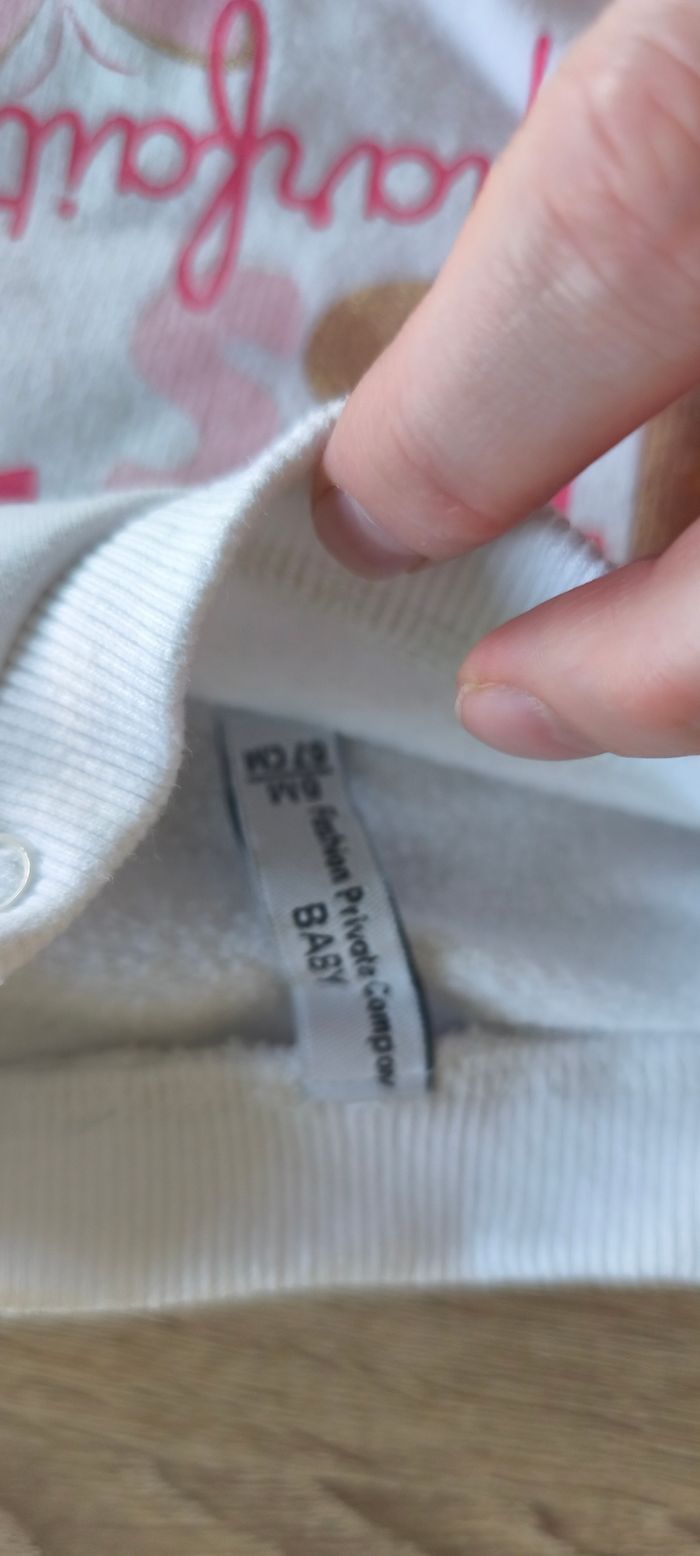 Pull 6 mois - photo numéro 2