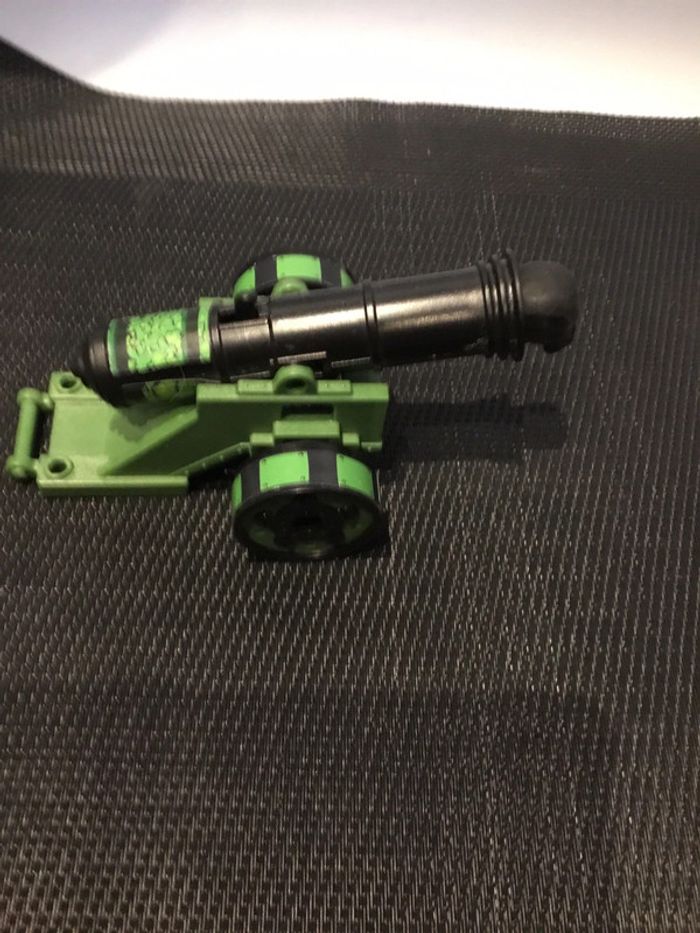 Playmobil canon pirates noir et vert avec projectile squelette tête de mort - photo numéro 3