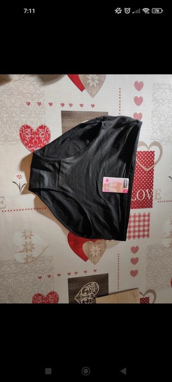 Lot de deux culottes invisible 9€ au lieu de 12€