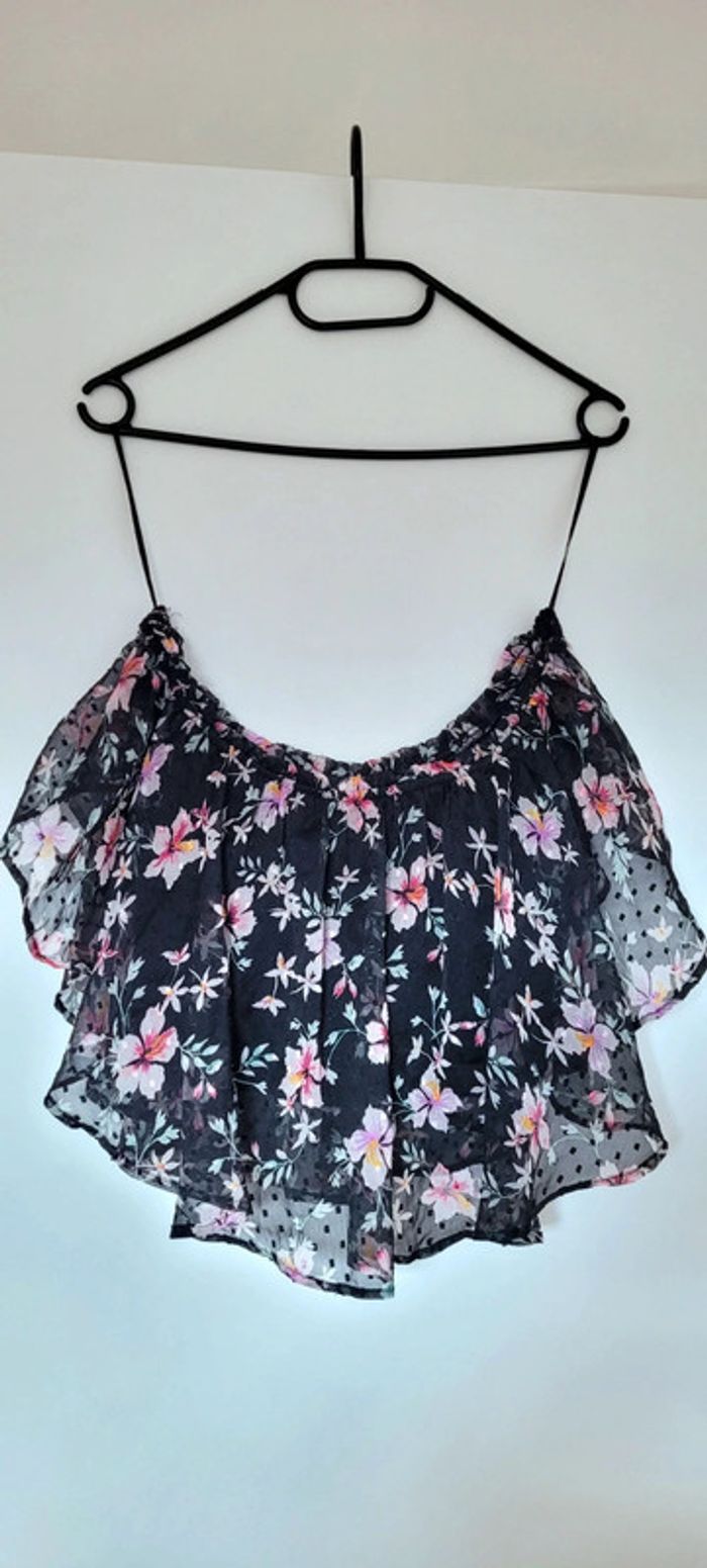 Joli Haut Croc Top fleuri et noir épaules dénudées Tally Weijl Taille S - photo numéro 4