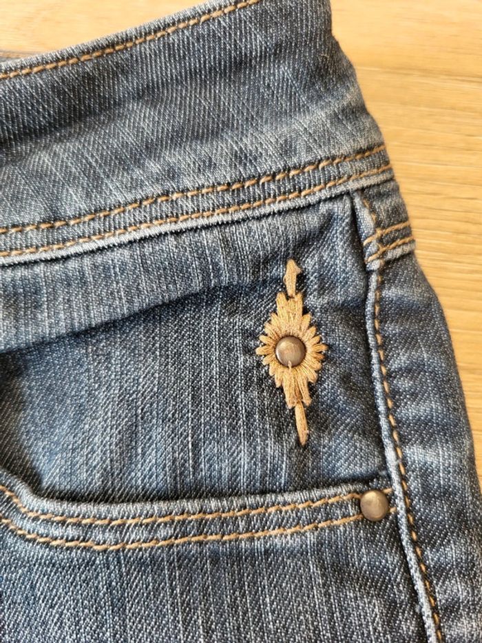 Jean bleu - photo numéro 5