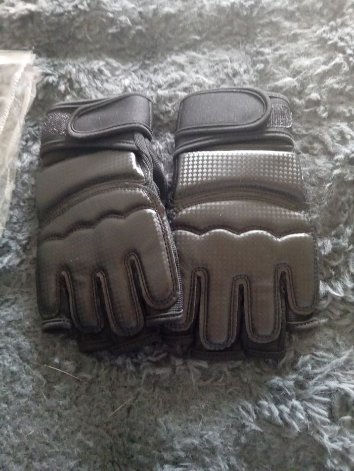 Gant de frappe  pour entrenement  neuf