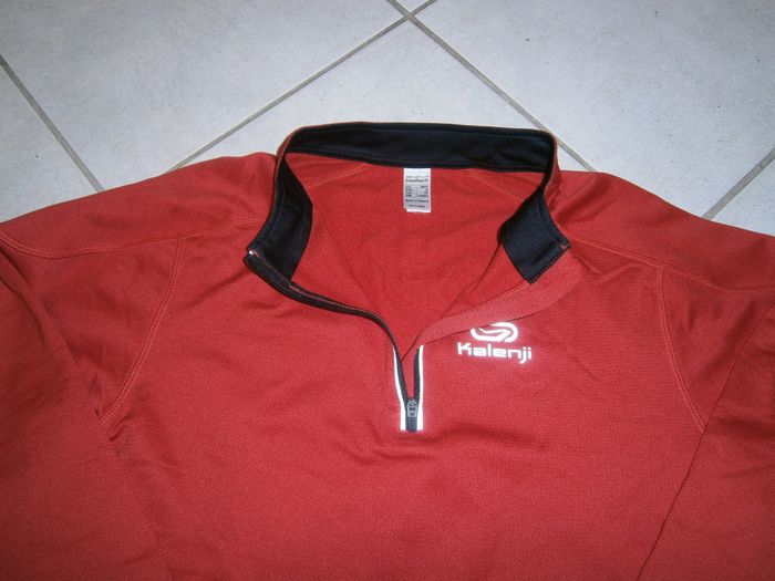 Tee-shirt ML sport rouge DECATHLON Taille S - photo numéro 4
