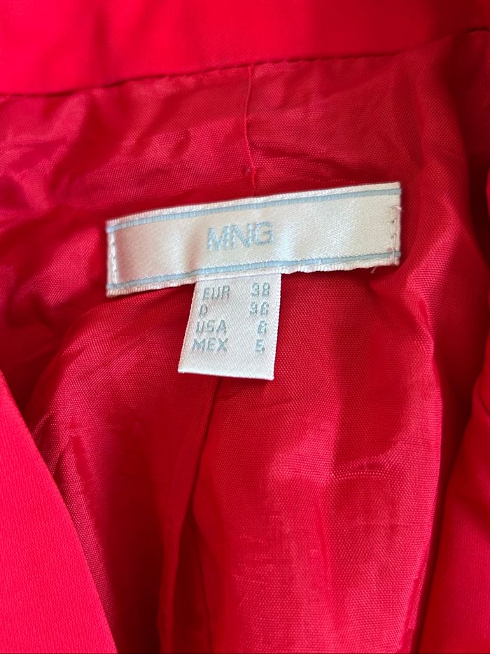 Blazer rouge satiné Mango taille européenne 38 jamais porté - photo numéro 10