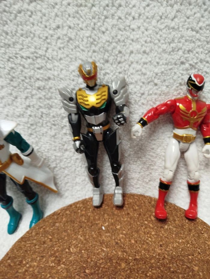 Lot de figurines Power-rangers - photo numéro 3
