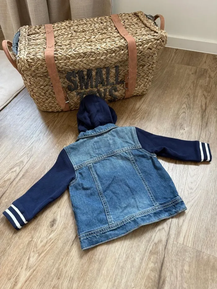 Veste en jeans Next bébé garçon  6-9 mois comme neuve - photo numéro 4