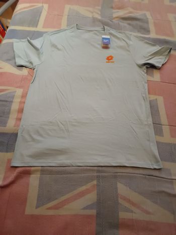 Lot de deux t-shirts loto