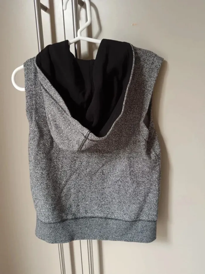 Gilet H&M 3-4 ans - photo numéro 2