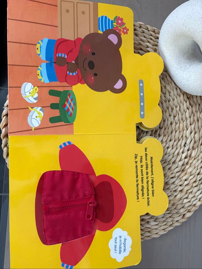 Livre petit ours s’habille seul - photo numéro 4