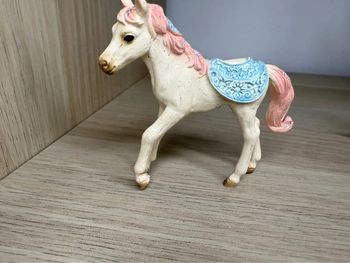 Poulain papillon de femaja bayala schleich