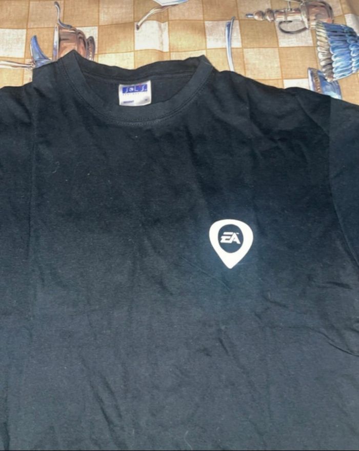 Tee shirt - photo numéro 2