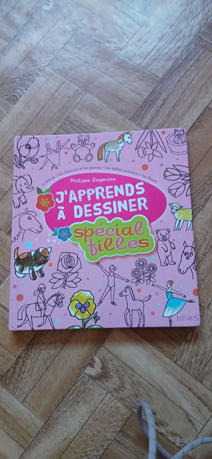 J’apprend à dessiner special filles