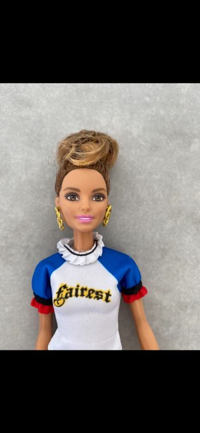 Poupée Barbie - photo numéro 2