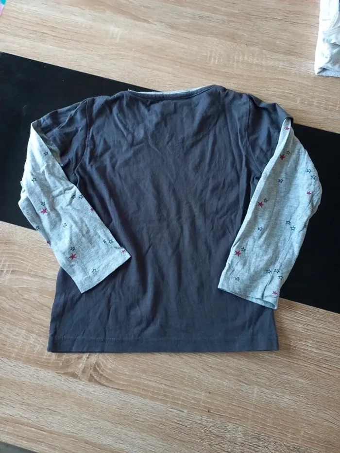 Tee-shirt manches longues 8ans - photo numéro 3