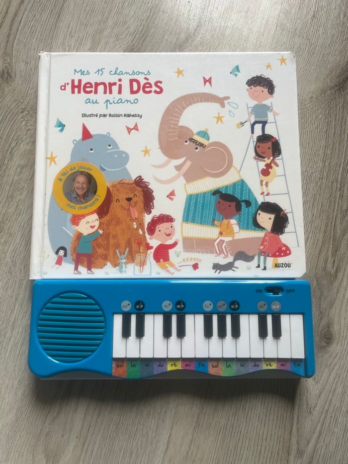 Livre avec piano - photo numéro 4
