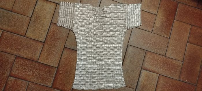 Haut CAROLL taille 38 extensible champagne Comme Neuf - photo numéro 4