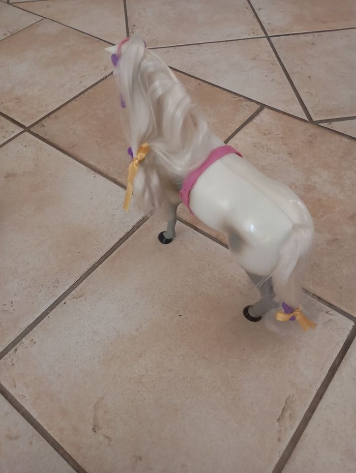 Calèche et cheval pour poupée style Barbie - photo numéro 9