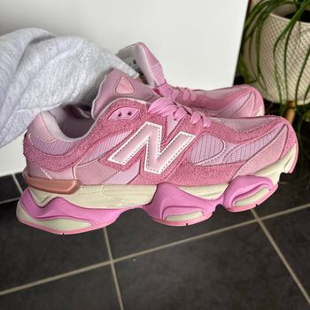 New balance 9060  rose