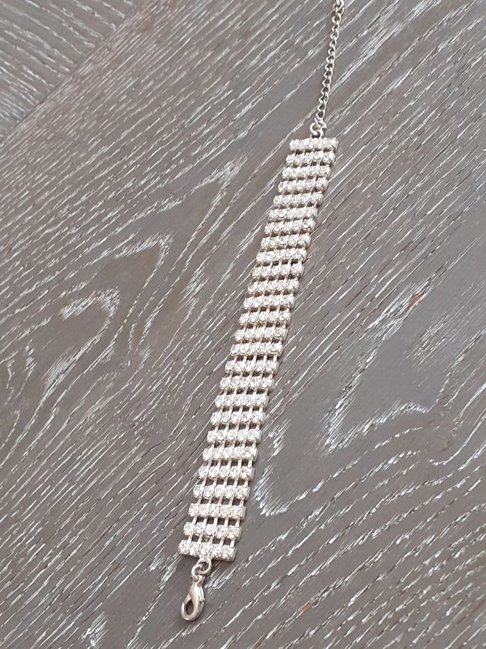 Bracelet à strass