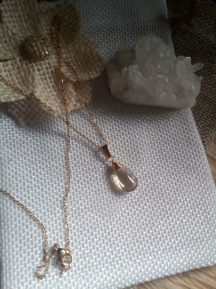 Collier goutte de champagne