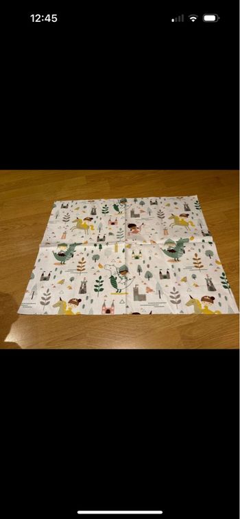 Morceau de tissu chevalier princesse dragon 56*45cm neuf